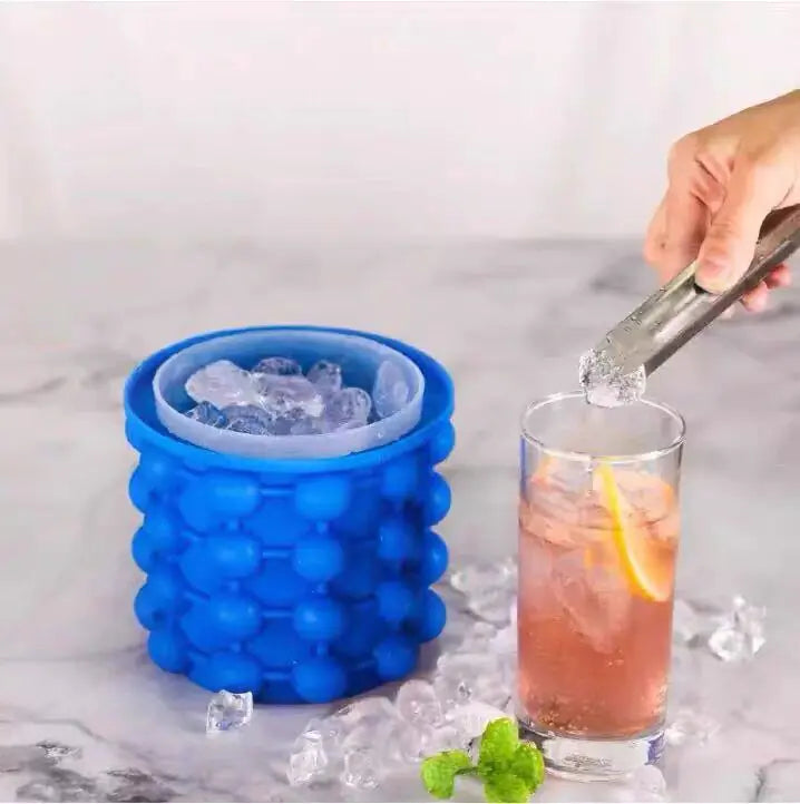 Silicone Mold Ice Cube Maker Portable Bucket