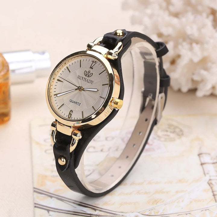 Elegant Leather Casual Chic Wristwatch